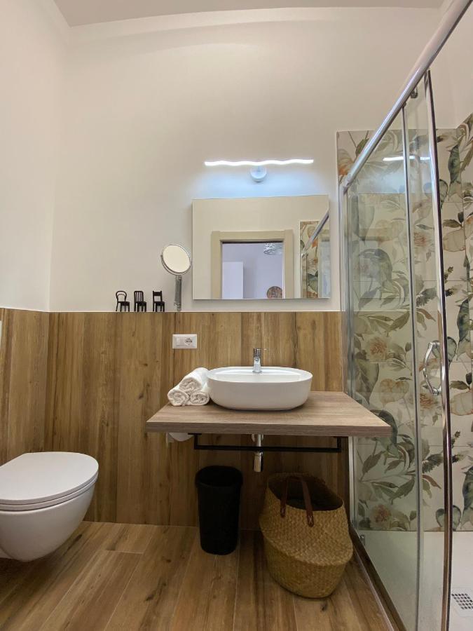 Menasihome Rom Exteriör bild